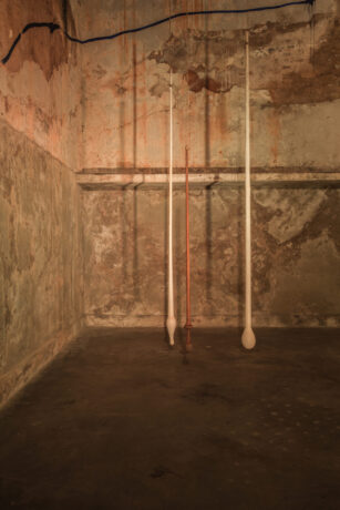  Obra(s) por Isabela Sá Roriz.  Da atividade Manjar: Arthur Scovino, Isabela Sá Roriz, Tiro no Escuro (Liana Padilha + Bruno Mendonça), Jean Genet. 